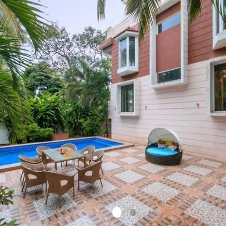 Luxury 3Bhk Villa With Private Pool In Candolim